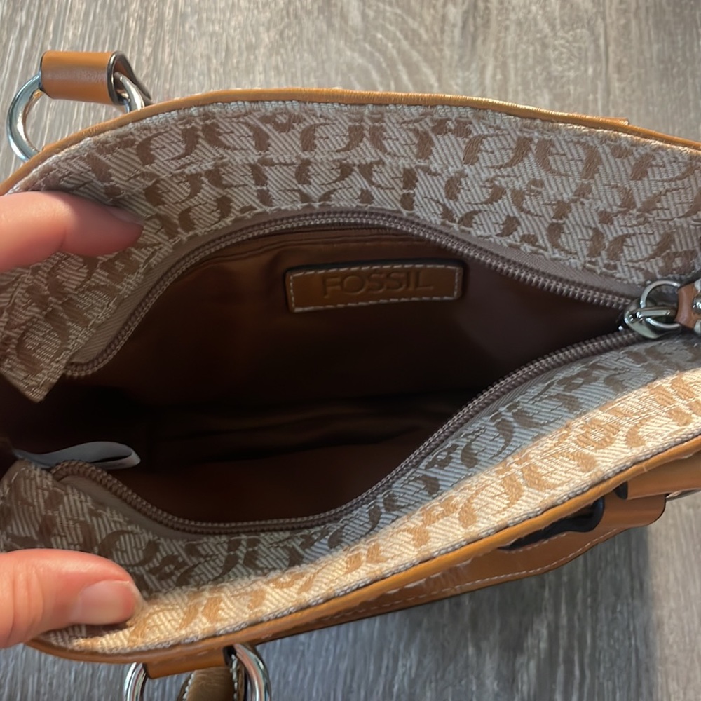 FOSSIL HAND BAG - Picture 3 of 4